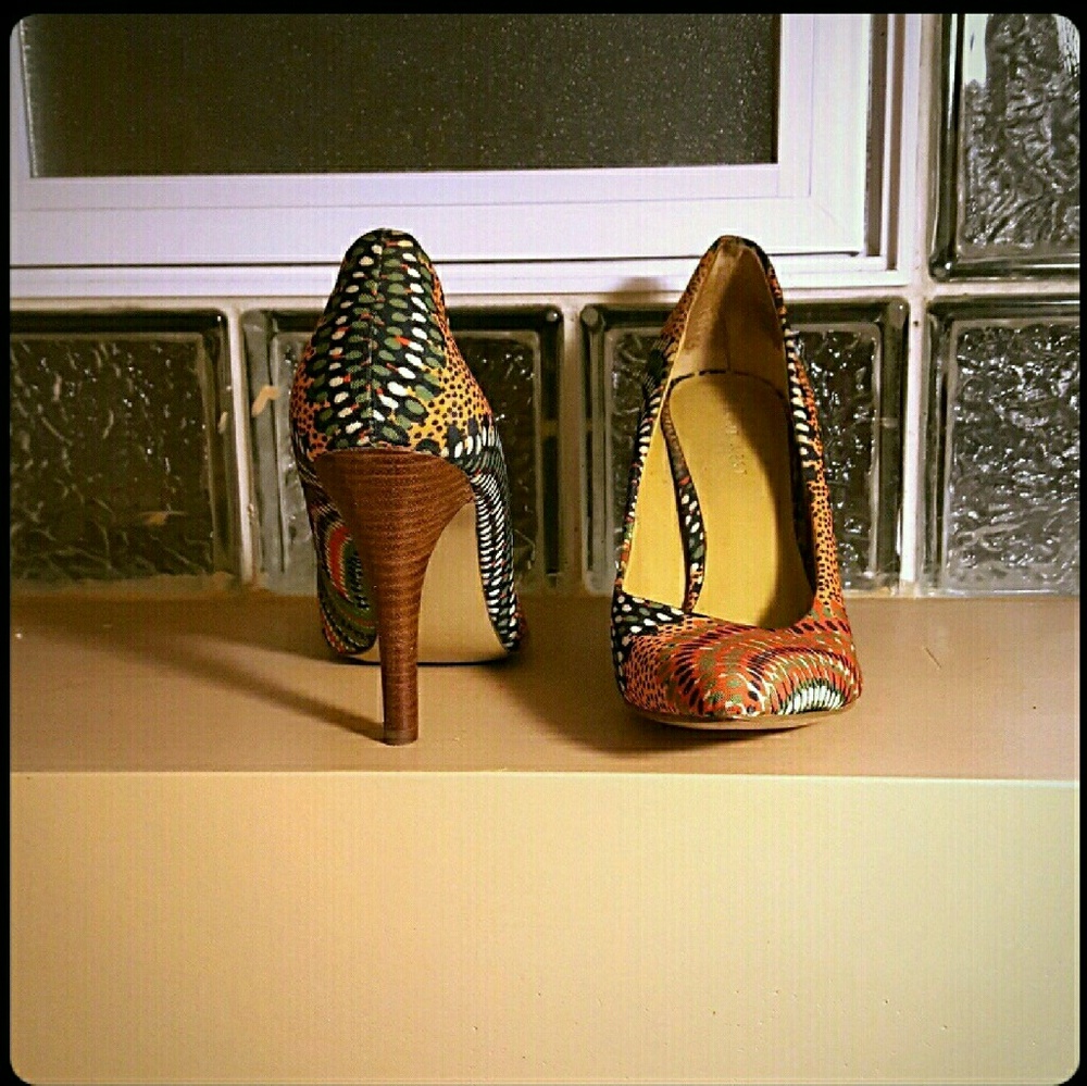 RESERVED Nine West Pumps