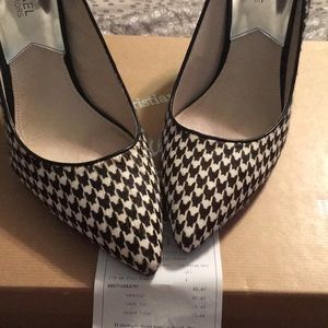 Michael Kors flex pump heels