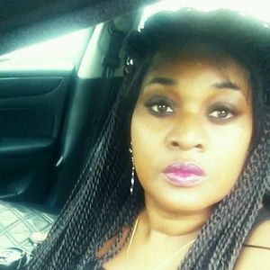 Meet your Posher, Bernice