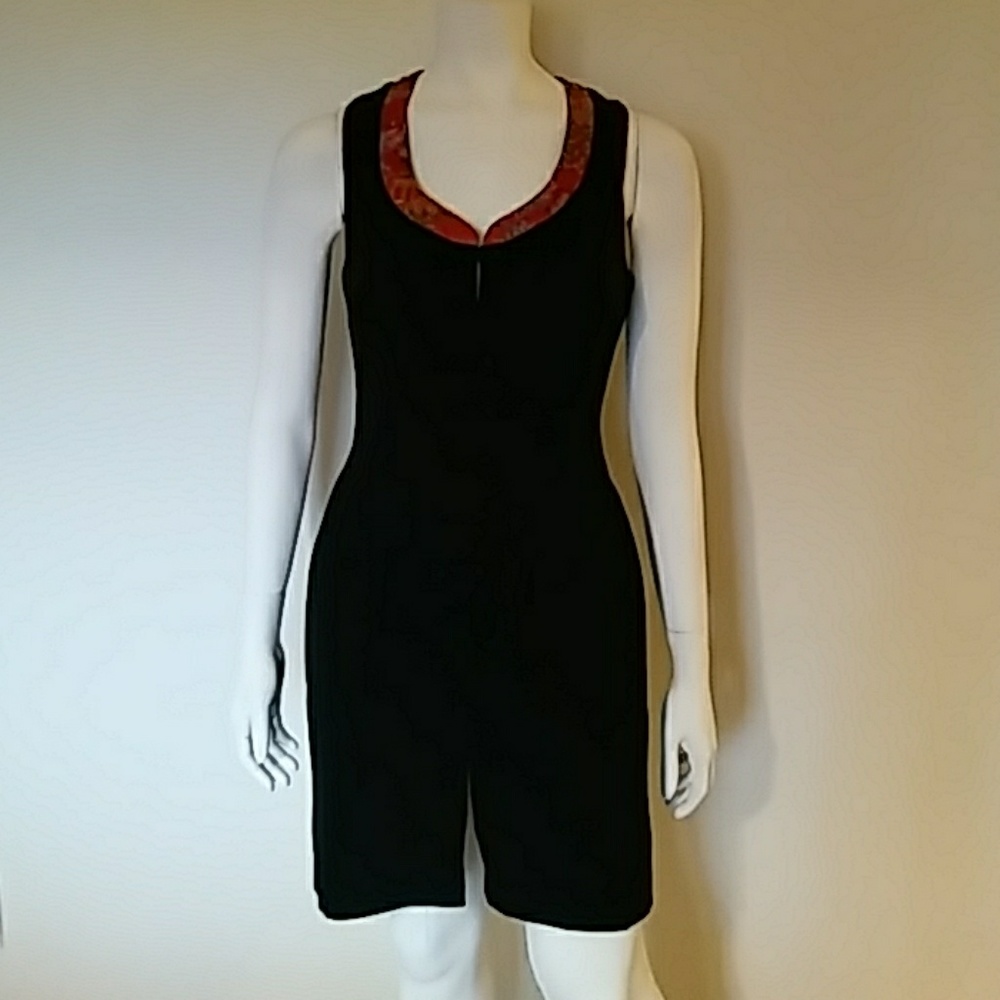 Nicole Miller. Asian fashion inspired dress