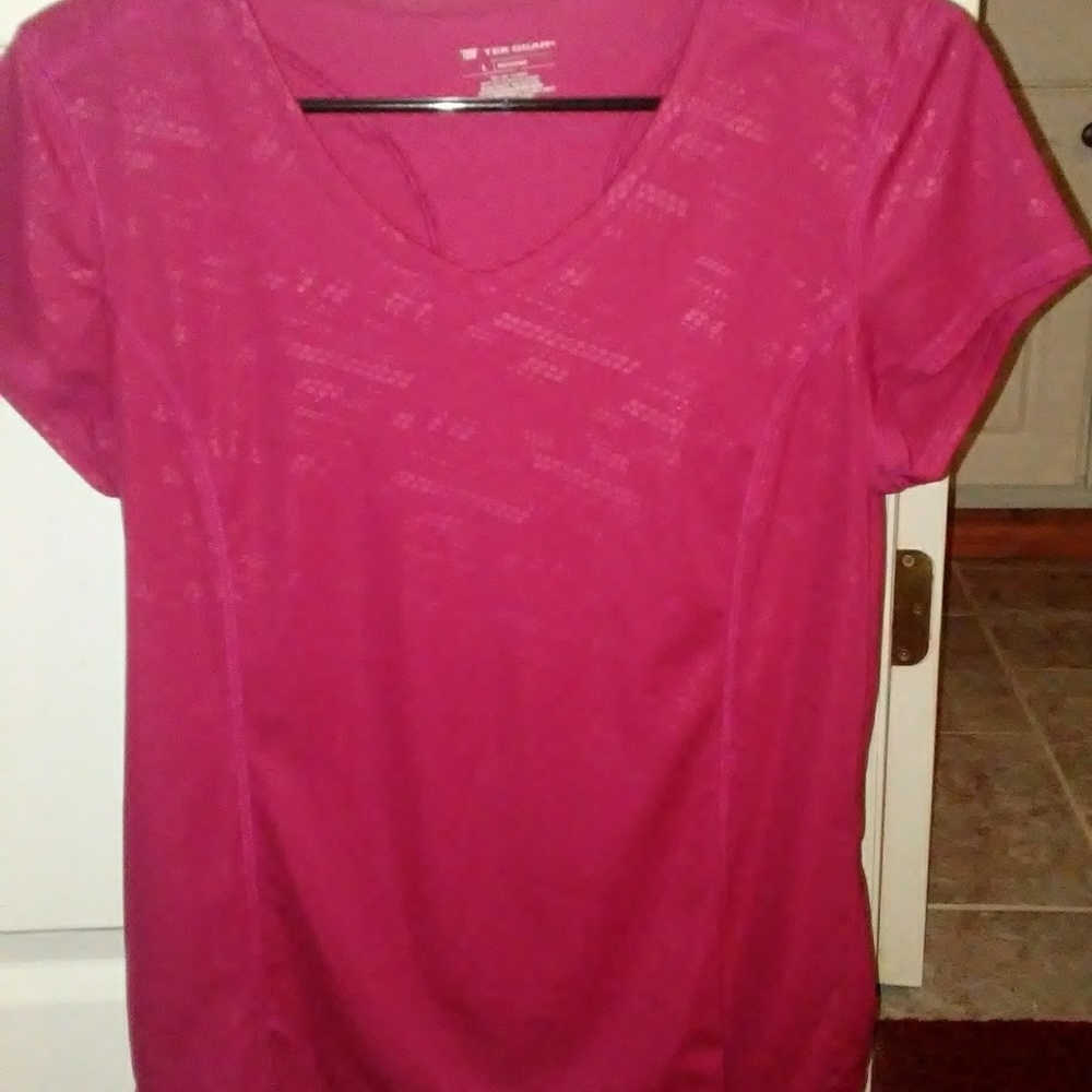 Activewear stay dry material shirts