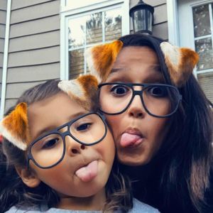 Meet your Posher, Danielle