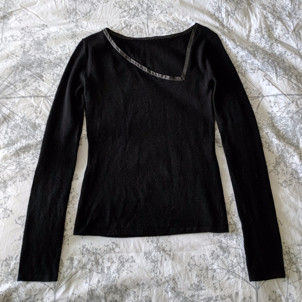 EUC Black Cashmere LS Tee w/ Leather Trim