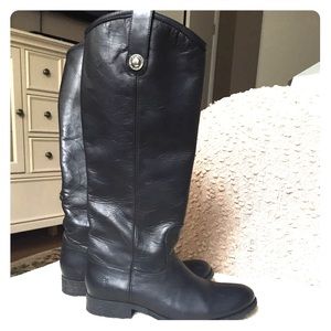 Frye Melissa Button Size 7 Barely Worn!