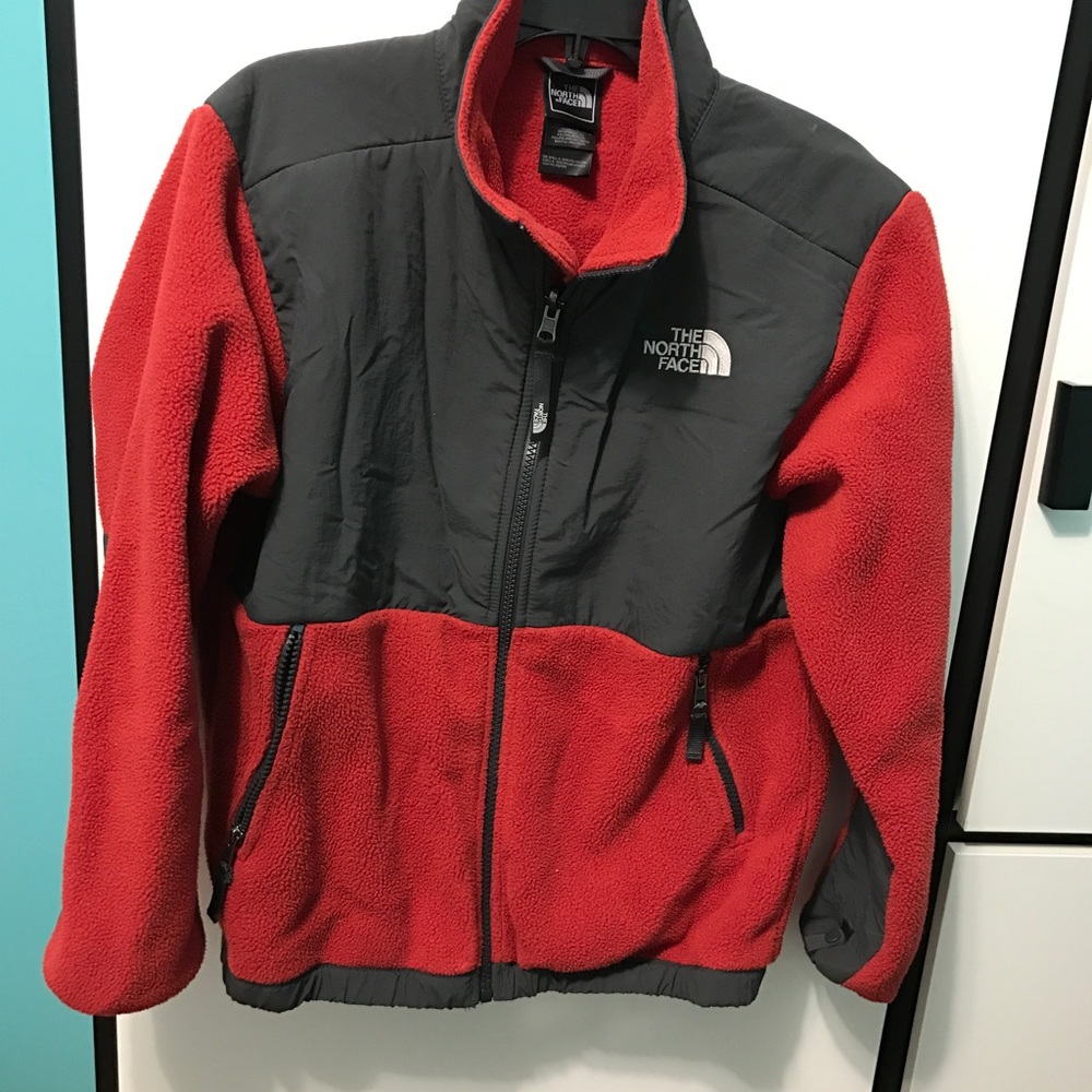 north face jacket good condition (boys)