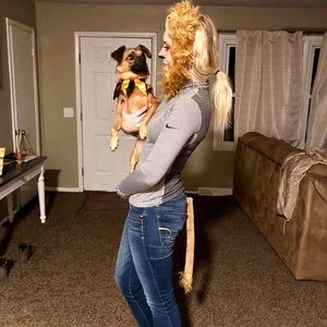 Meet your Posher, Danielle