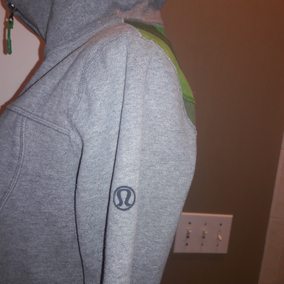 Sold: Duty Lululemon Sweatshirt in Grey Size:6 - Picture 3 of 4