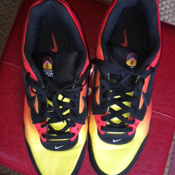 *SOLD!* Nike Air Max Skyline West Pack, Size 12 - Picture 3 of 5