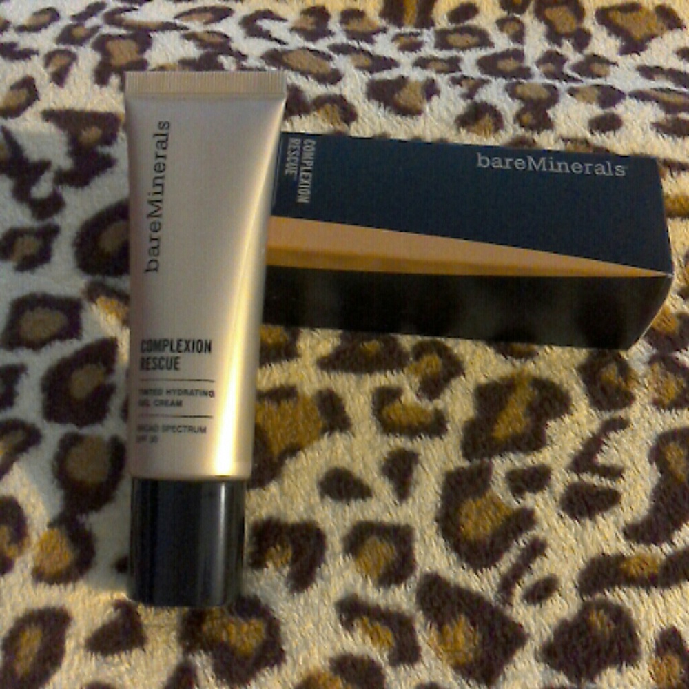 Bare Minerals Complexion Rescue - Picture 2 of 3