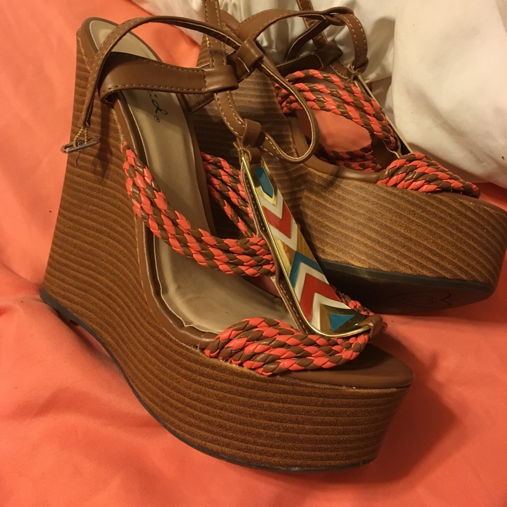 Colorful wedges - Picture 2 of 2