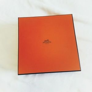 Like new Hermes box