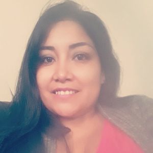 Meet your Posher, Gina