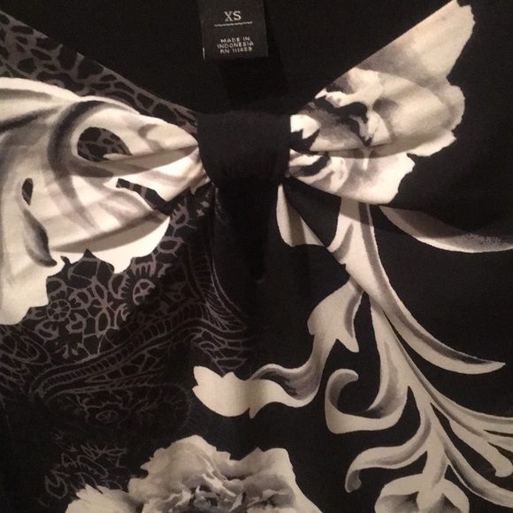 Short dress by White House Black Market. XS - Picture 5 of 6