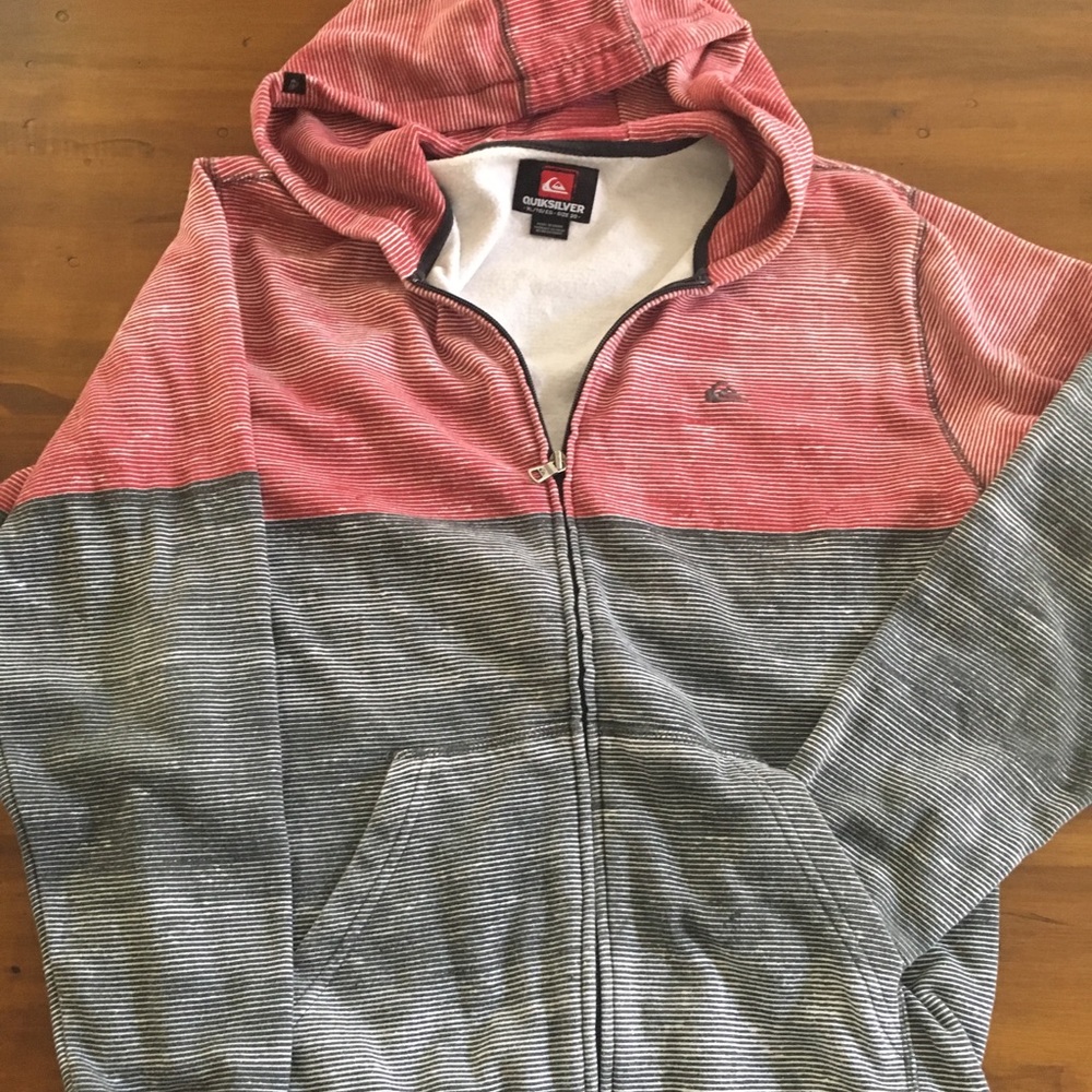Boys Quicksilver sweatshirt, size XL