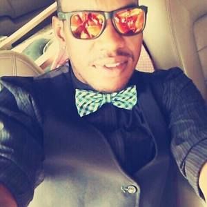 Meet your Posher, Gil