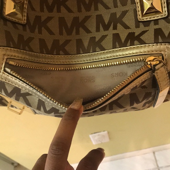 Brown MK purse (price change may be available) - Picture 3 of 4