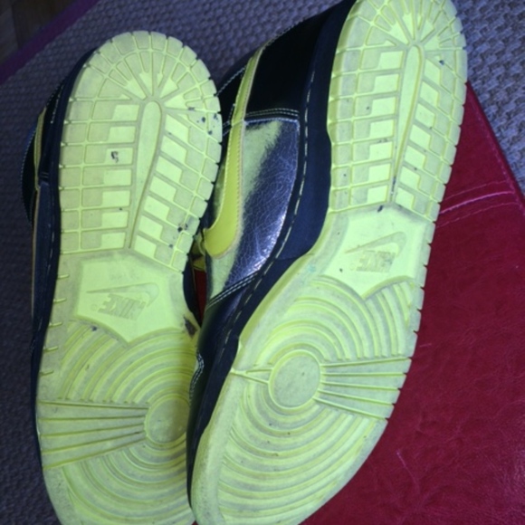 *DONATED* NikeiD Silver/Neon Yellow High Tops, 12 - Picture 6 of 6