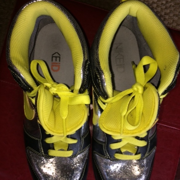 *DONATED* NikeiD Silver/Neon Yellow High Tops, 12 - Picture 4 of 6