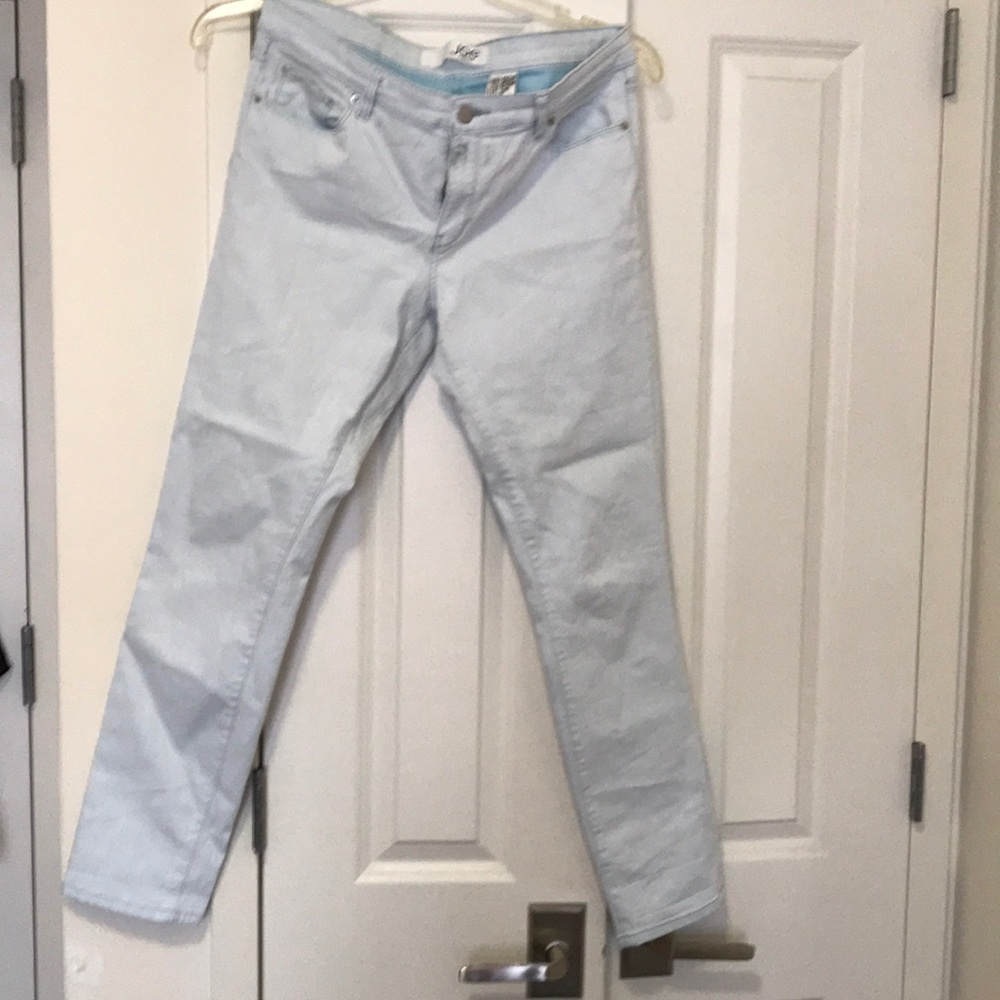 Joe Fresh light wash denim jeans
