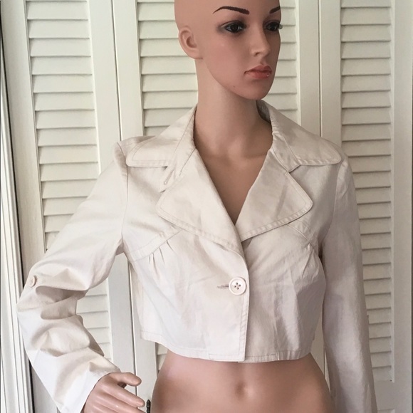 INTERNATIONAL💥 Designer Crop Jacket!💥NEW! - Picture 1 of 4