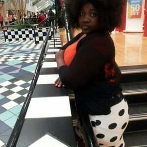 Meet your Posher, Felina