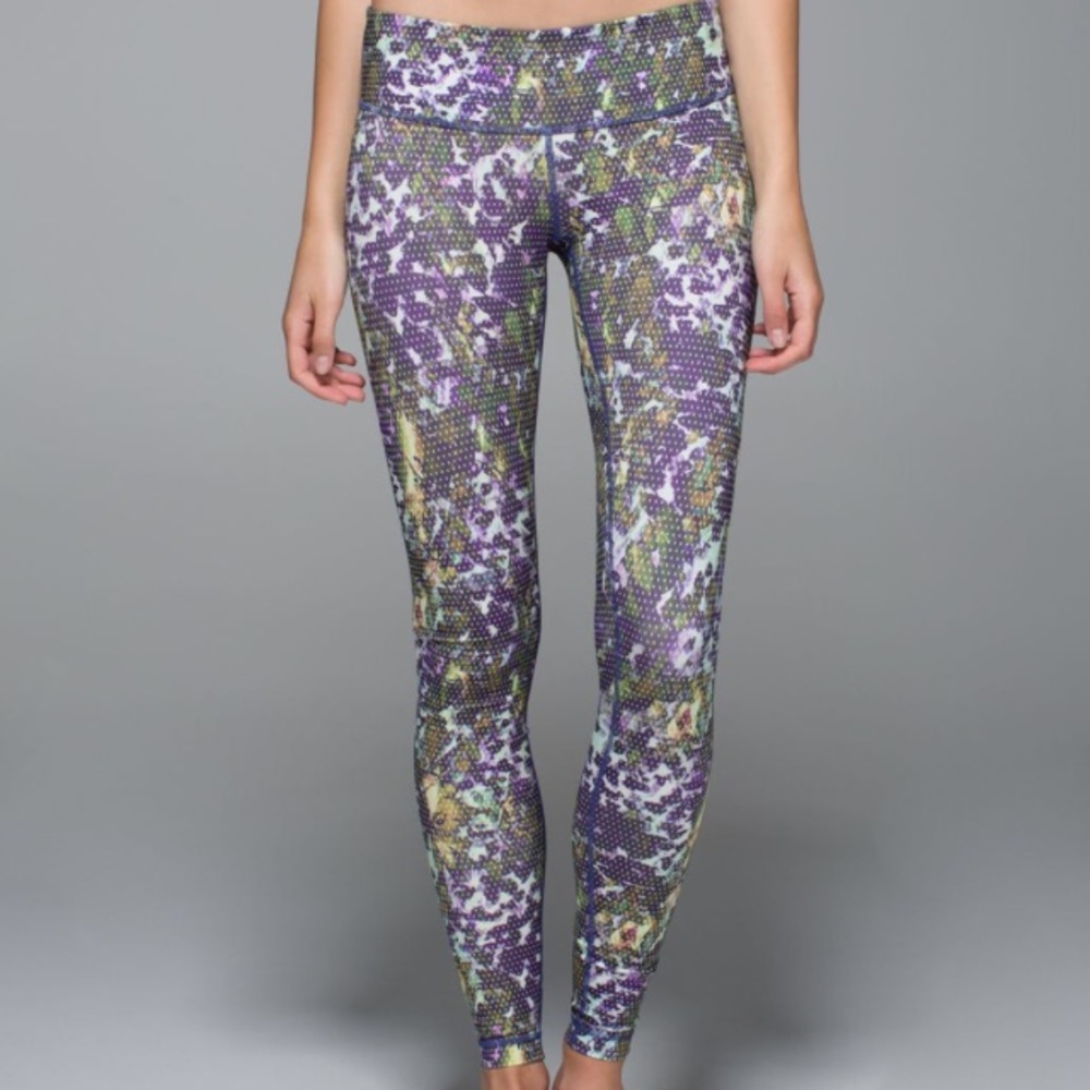 Lululemon Luxtreme Wunder Under Floral Dot 4