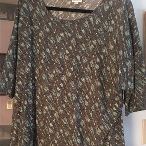 Lularoe 2x Irma tunic
