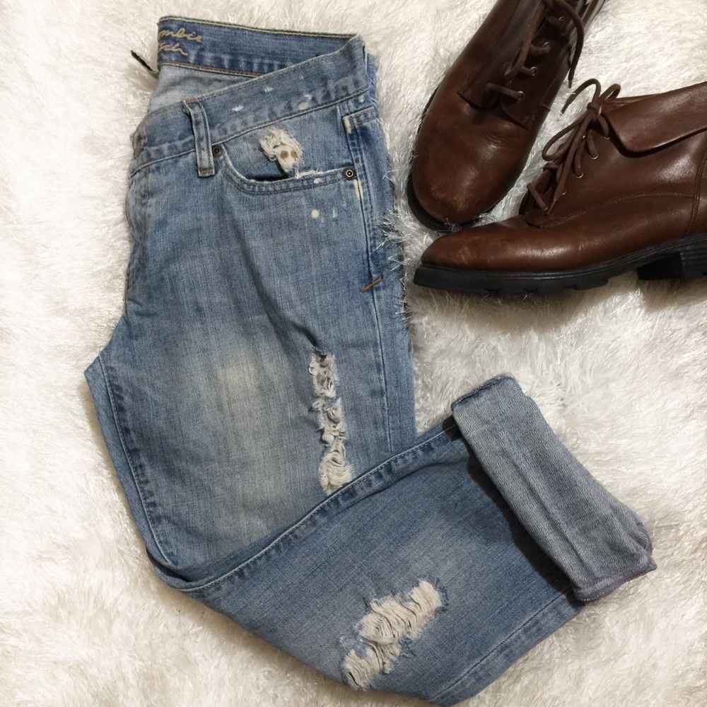 {Abercrombie & Fitch} Distressed Light Wash Jeans