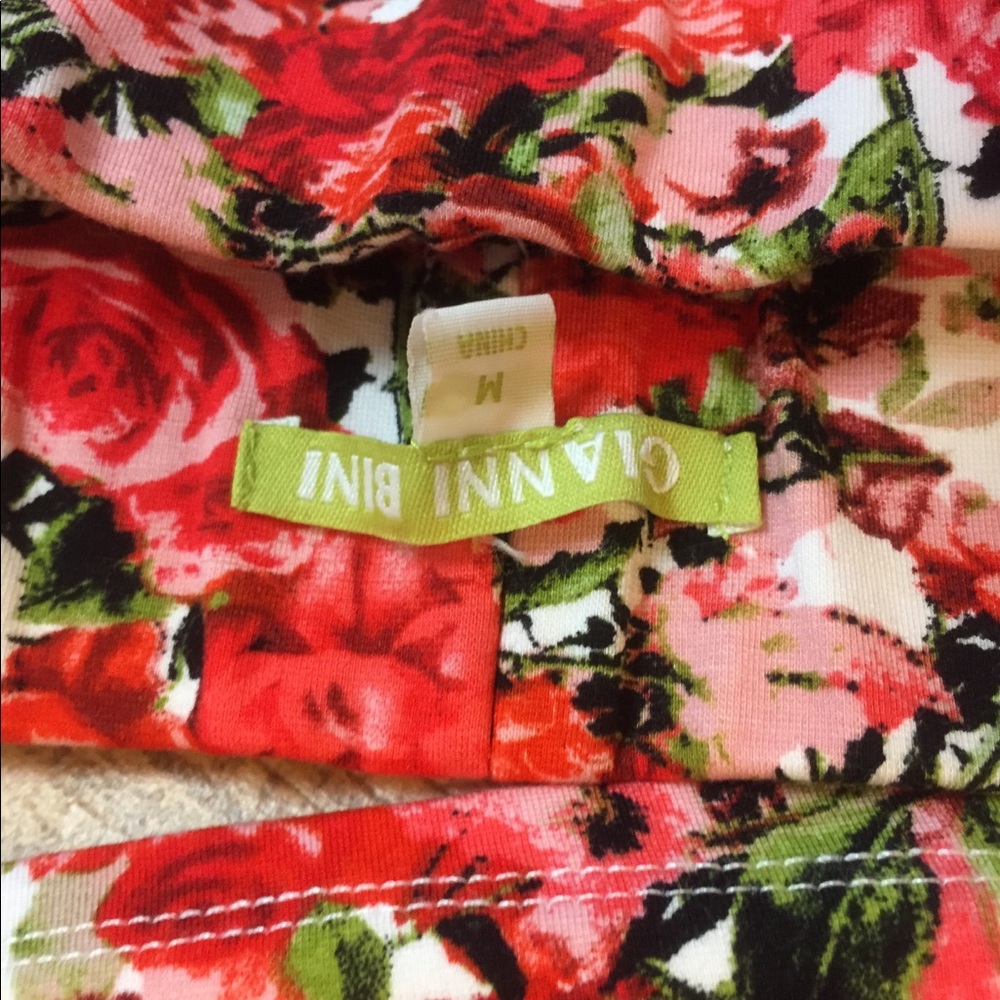 Giani Bini crop top and skirt - Picture 3 of 3