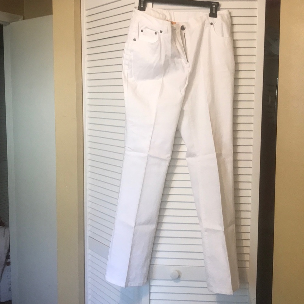 White Pants, never before worn with tags!