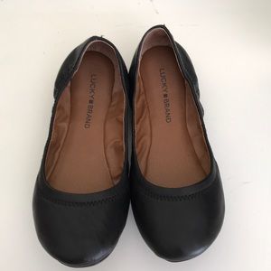 LIKE NEW Lucky Brand Emmie Flats