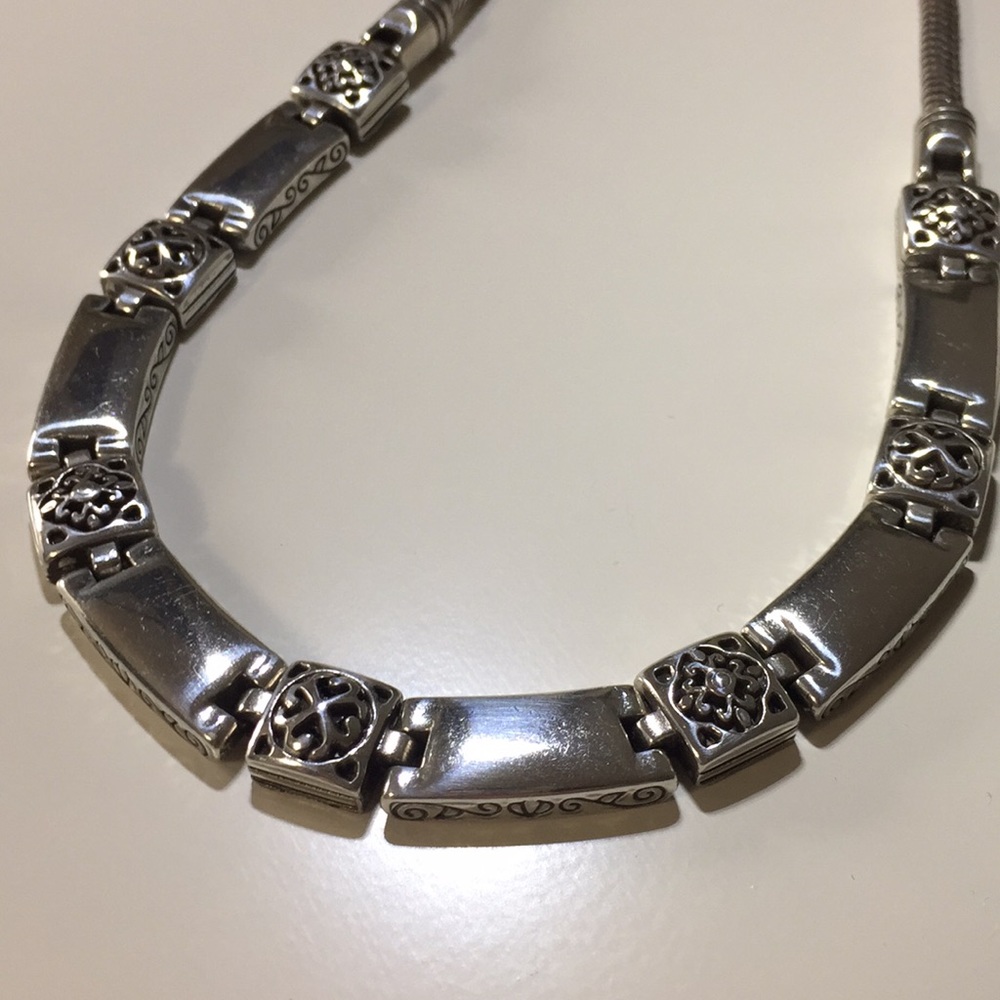 Brighton necklace silver 16”