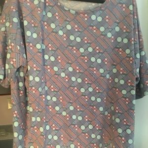 Lularoe 2x Irma tunic