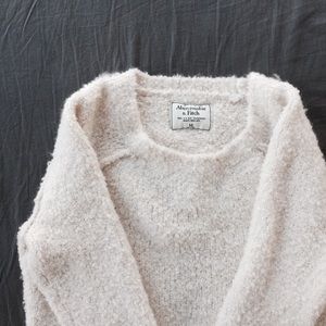 Abercrombie sweater with open back M