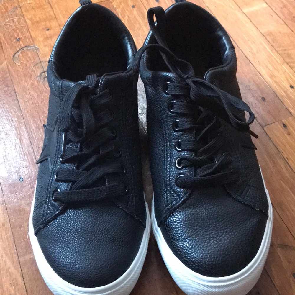 Black shoes