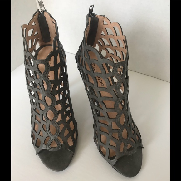 Shoes - Women’s heels