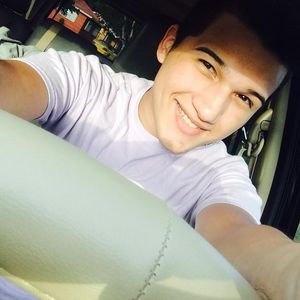 Meet your Posher, Reginaldo