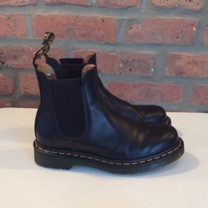 Dr. Martens Chelsea Boot