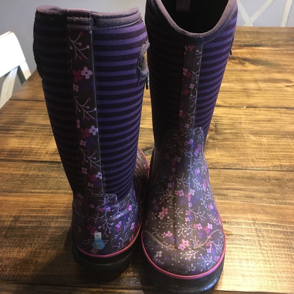 Youth Girls Bogs Boots Size 4