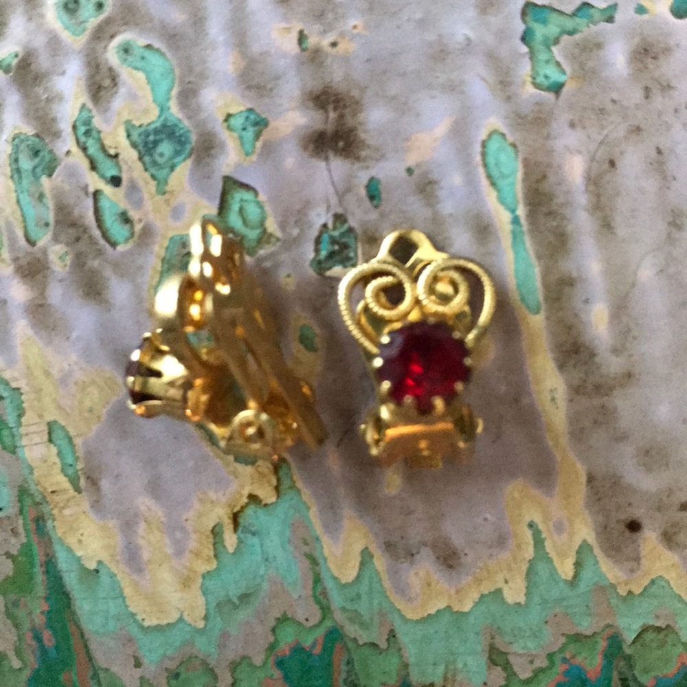 Vintage earrings - Picture 2 of 3
