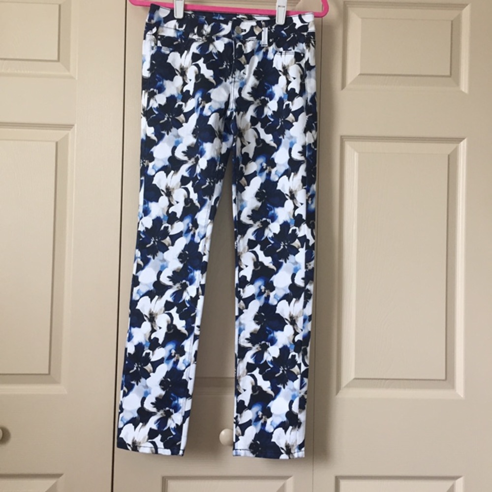 White House Black Market floral pattern pants