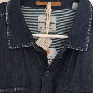 Tommy Bahama Jeans Shirt