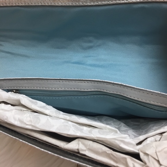 NWT Rare Vintage Coach signature lurex optic flap purse silver clutch - Picture 8 of 8