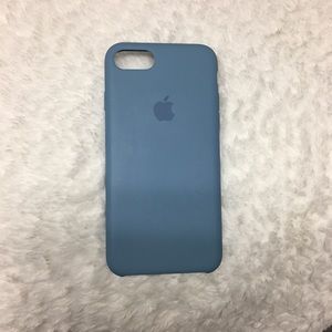 Silicone Apple iPhone 7 Case (Baby Blue)