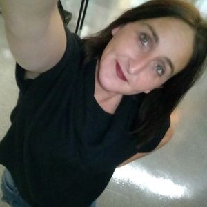 Meet your Posher, Kim