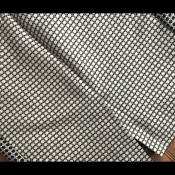 Banana Republic Straight Mini Skirt - Picture 2 of 3