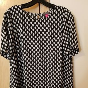 Vince Camuto high low blouse