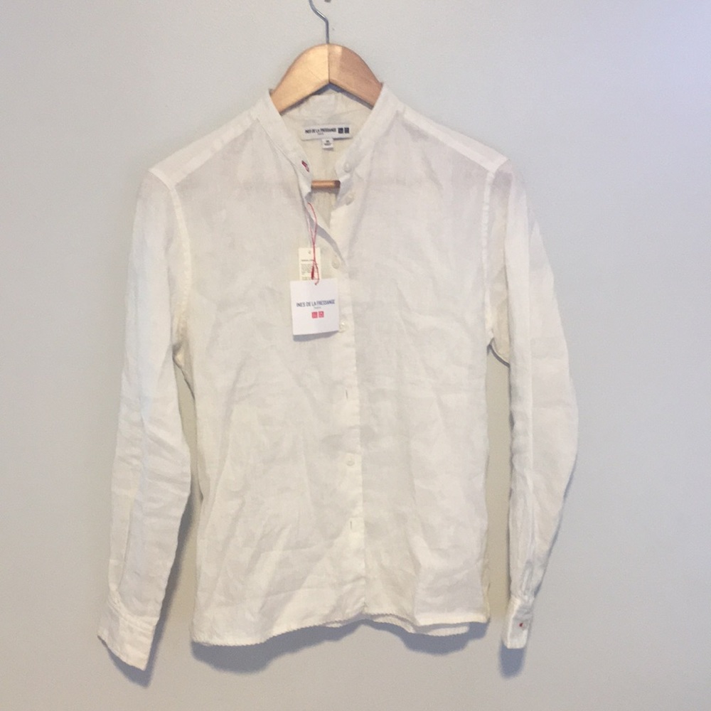 2 premium linen shirts, navy and white.