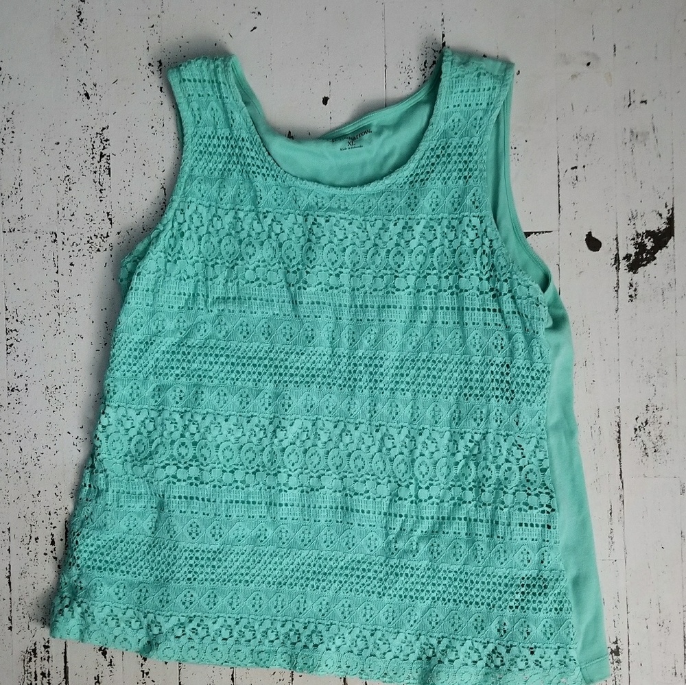 Croft and Barrow sleeveless shirt