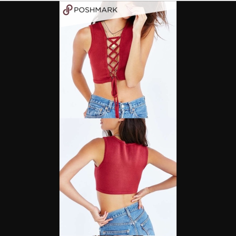 UO: Red criss cross crop top